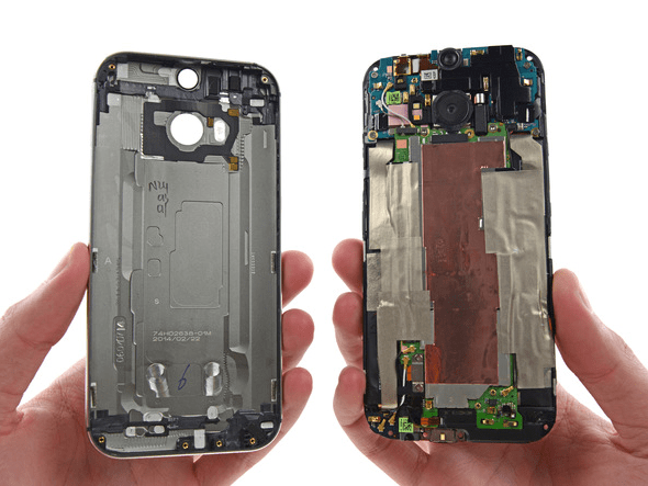 HTC One M8 come smontare e rimontare il telefono guida e istruzioni