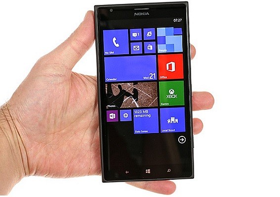 Nokia Lumia 1520 hands on video Guardiamo da vicino